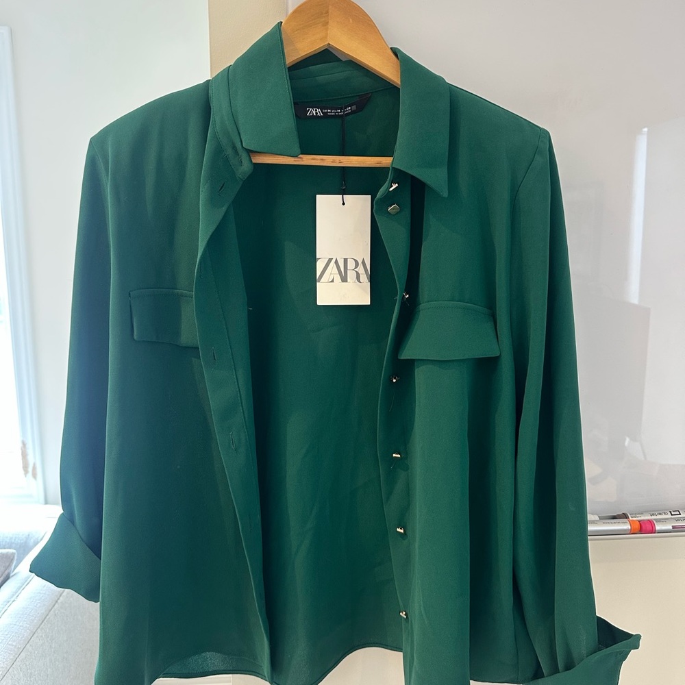 Zara green paint suit